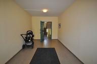 Verkauf 3-Zimmer-Eigentumswohnung Suhl Hauseingang