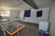 Vermietung 4 Zimmer Suhl Nähe Innenstadt Erdgeschoss Wäschetrocken- und Waschmaschinenraum