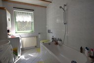 Vermietung 3 Zimmer Suhl Nähe Innenstadt Bad