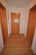 Vermietung 2 Zimmer als Zweitwohnsitz im Erholungsgebiet Suhl Goldlauter-Heidersbach Wohnungsflur