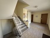 Verkauf vermietetes Mehrfamilienhaus Waltershausen Ortsteil Fischbach Treppenhaus