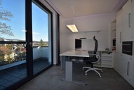 Verkauf Einfamilienhaus Suhl Nähe Innenstadt Büro mit Zugang zum Balkon