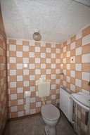 Verkauf freistehendes Zweifamilienhaus in Suhl Ortsteil Dietzhausen separates WC