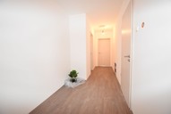 Vermietung Neubau 4 Zimmerwohnung Suhl Flur