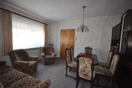 Verkauf frei stehendes Ein- bis Zweifamilienhaus in Viernau Wohnzimmer