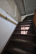 Verkauf frei stehendes Ein- bis Zweifamilienhaus in Viernau Zugang zum Scheunenboden
