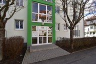 Verkauf 3-Zimmer-Eigentumswohnung Zella-Mehlis Dachgeschoss Hauseingang