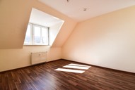 Verkauf 3-Zimmer-Eigentumswohnung Zella-Mehlis Dachgeschoss Kinderzimmer