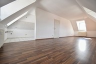 Verkauf 3-Zimmer-Eigentumswohnung Zella-Mehlis Dachgeschoss Wohnzimmer