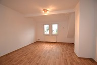 Vermietung 2 Zimmer Suhl Dachgeschoss Wohnzimmer