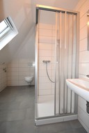 Vermietung 2 Zimmer Suhl Dachgeschoss Bad