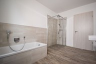 Vermietung Neubau Suhl 4 Zimmer Bad