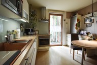 Verkauf Einfamilienhaus Suhl Mäbendorf Küche mit Zugang zur Terrasse