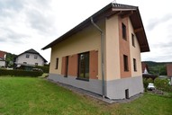 Vermietung frei stehendes Einfamilienhaus Dietzhausen Rückansicht