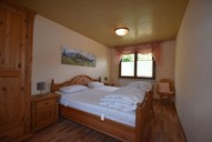 Verkauf Einfamilienhaus Breitenbach Schlafzimmer