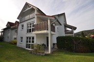 Vermietung 2 Zimmerwohnung mit Terrasse Suhl Lautenberg Rückansicht