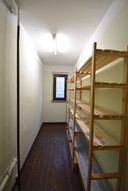 Verkauf Freistehendes Ein- bis Zweifamilienhaus mit viel Nebengelass Ansicht Speisekammer