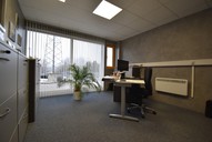 Verkauf freistehende Gewerbehalle mit Büro in Suhl Büro 3