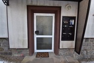 Verkauf 2-Zimmer-Eigentumswohnung Suhl Hauseingang
