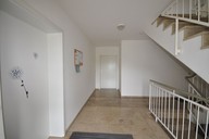 Verkauf 2-Zimmer-Eigentumswohnung Suhl Lautenberg Dachgeschoss Treppenhaus Hausflur