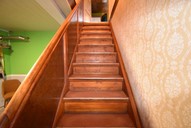 Verkauf Einfamilienhaus Zella-Mehlis Ortteil Benshausen Treppe zum Obergeschoss