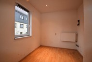 Verkauf freistehendes Einfamilienhaus mit Nebengelass Arbeitszimmer