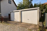 Verkauf freistehendes Einfamilienhaus mit Nebengelass Garagen