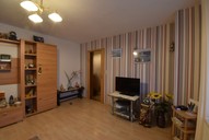 Mehrfamilienhaus 3 Zimmerwohnung Vermietung Erdgeschoss Wohnzimmer