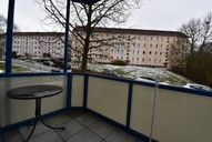 Mehrfamilienhaus 3 Zimmerwohnung Vermietung Erdgeschoss Aussicht Balkon