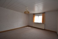 Verkauf freistehendes Einfamilienhaus mit 3 Garagen in Beinerstadt Kinderzimmer 1