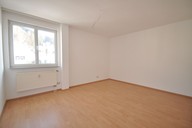 Vermietung Suhl 2 Zimmerwohnung Schlafzimmer