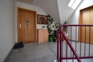 Vermietung Suhl 4 Zimmerwohnung Dachgeschoss Treppenhaus