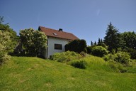 Verkauf freistehendes Einfamilienhaus Lengfeld Rückansicht