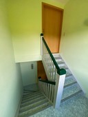 Verkauf vermietetes Mehrfamilienhaus Zella-Mehlis Treppe zum Dachgeschoss