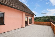 Verkauf freistehendes Einfamilienhaus mit Freizeitbungalow Terrasse