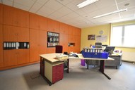 Verkauf Büro- und Werkstattgebäude nahe der Autobahnauffahrt Büro 1