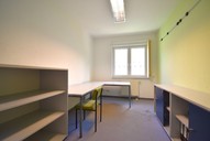 Verkauf Büro- und Werkstattgebäude nahe der Autobahnauffahrt Büro 2
