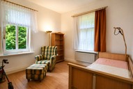 Verkauf vermietetes Mehrfamilienhaus Suhl Bewohnerzimmer