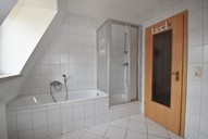 Vermietung 3 Zimmer Benshausen Bad