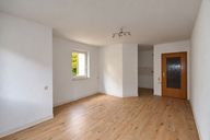 Vermietung 2 Zimmer Suhl, Ortsteil Albrechts Wohnzimmer