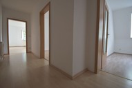 Vermietung 3 Zimmer Suhl Wohnungsflur