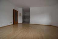 Vermietung 3 Zimmer Suhl Wohnzimmer mit offener Küche