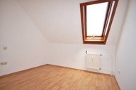 Vermietung 2 Zimmer Suhl Schlafzimmer